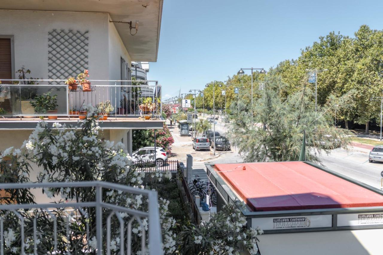 Mare Fuori B&B Pescara Exterior photo